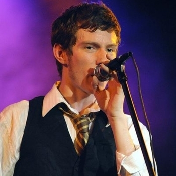 Pony Pony Run Run - Walking on a line (PV NOVA remix)