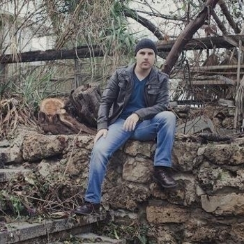 Protomythos - Inside a Square