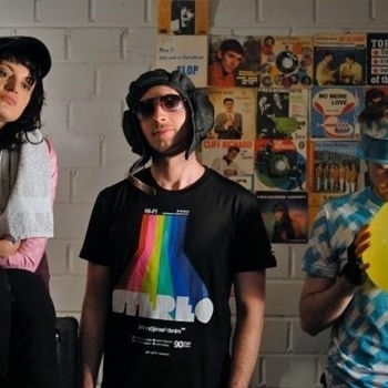 Popular Damage - Everybody Got Young (Fukkk Offf Remix)