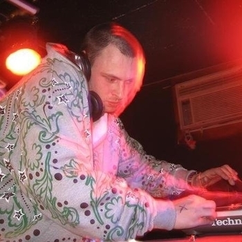 Paulie Walnuts - Jah jah run things