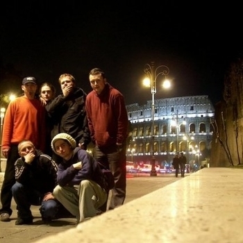 Paprika Korps - Radio