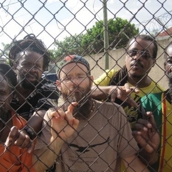 Артист Professor