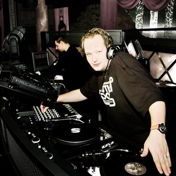 Paul Brugel - The Nightfly (10 Minutes after Midnight Radio Edit)