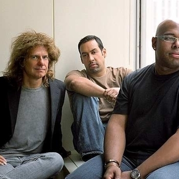 Артист Pat Metheny Trio