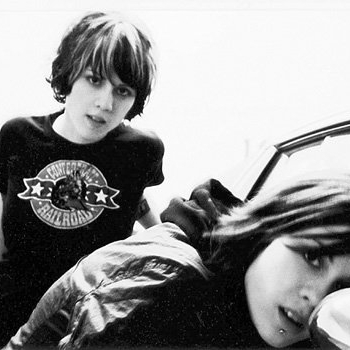 Tegan and Sara - plunk