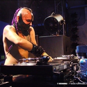 Dj Proteus - DJ E-NRG & Carbon Based - Kraateri