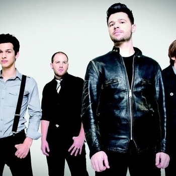 Petree - Stars Tipped Over (Feat. Chad Petree Of Shiny Toy Guns)