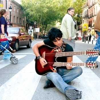 Артист Pedro Suarez-Vertiz (Pedro Suárez-Vértiz)