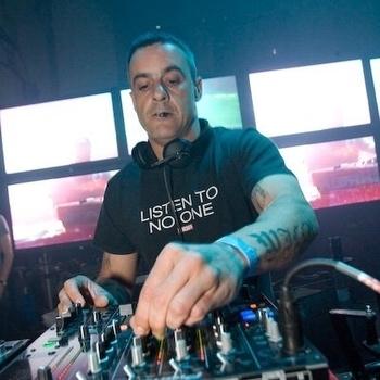 Pacho feat Pepo - I See You (2011)