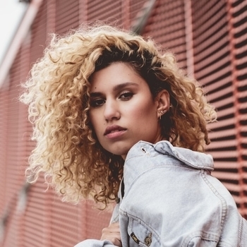 Raye - I Know You Re Hurting
