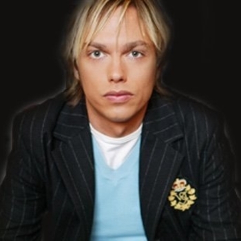 Regi - daj - дай дай дай мне надежду-снять с тебя одежду