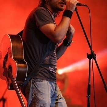 Ray Wilson and Dj Cosmo - Show Me The Way (2009)