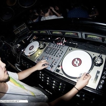 Евгения Канаева - Скакалка