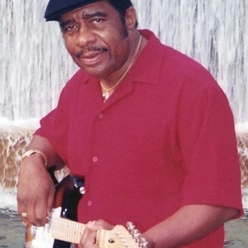 Roy Roberts - What Should 100?