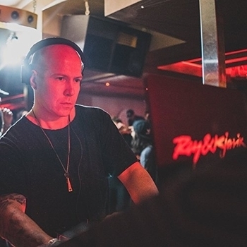 Rey&Kjavik - Waiting For (2024)