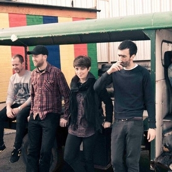 Red kite - kite and crow