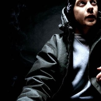 Redrama - Average Assholes (Feat. Madcon And Paperboys) (Feat. Madcon And Paperboys)