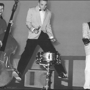 Restless - Money Honey