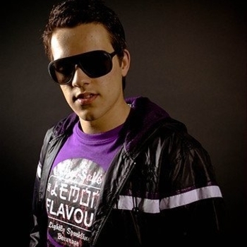 Dyro & Rene Kuppens - Raid