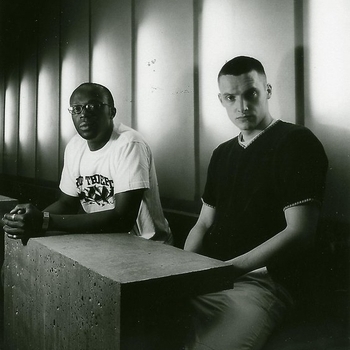 Runaways UK - broken love