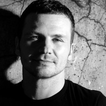 Roman Lindau - Borné