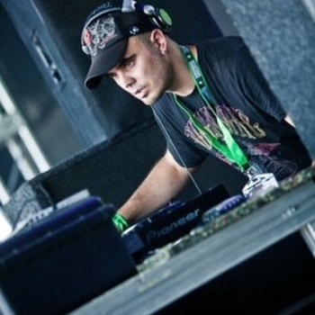 Raul Mezcolanza & My Name Is Pinxo - Face2Face (Original Mix)