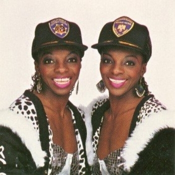 RoCoCo - Honeymoon In Jail