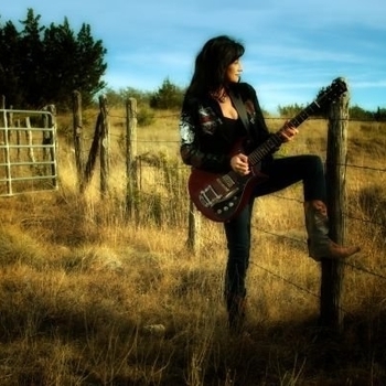 Rosie Flores - Boxcars