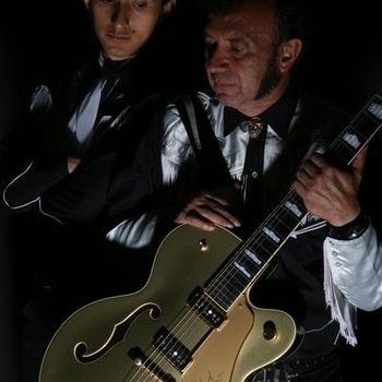 Rebel Cats - Navidad (Jingle Bells)