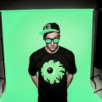 Uberjak'd - Whistle Bounce (Yin Yang