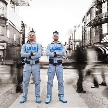 Ubiquitous Synergy Seeker - Laces Out