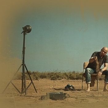 UNER - Trumpets & Flowers