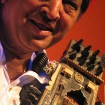 Ustad Sultan Khan - Tarana (Thievery Corporation Remix)