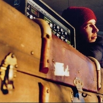 Umberto Echo - Jah Words Dub (feat. Luciano)