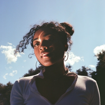 Umi and Yeek - Runnin (Single 2021)