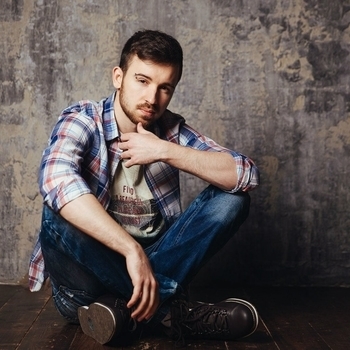 Udjin - Женщина, выручи!