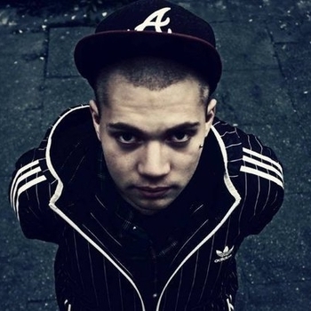 Venemy feat. Alexandra - Release Me.(AGRMusic)