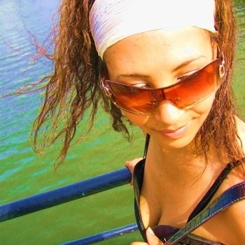 VFSix feat. Pat Appleton - Chances