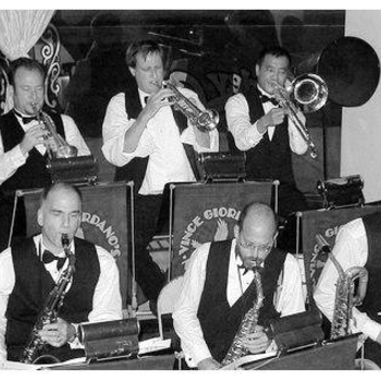 Vince Giordano And The Nighthawks - Rose Room