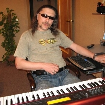 Артист Viktor Gradov