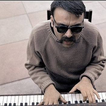 Vince Guaraldi & Bola Sete - Little Fishes