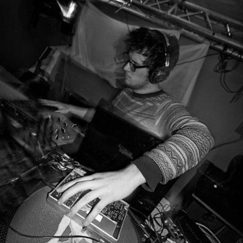 Vaetxh - Mass (Woulg Kuff'd Up Mirror mix)