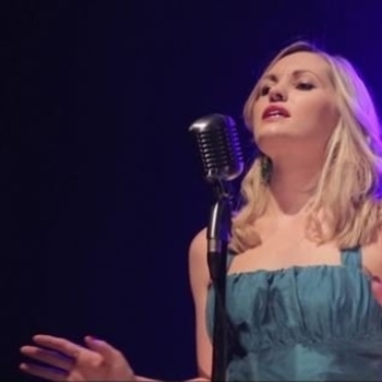 Cider Sky - White Doves