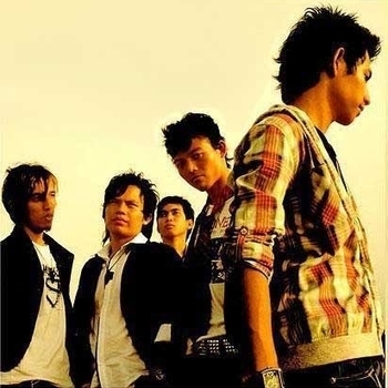 Wali & Arienne van der Zwan - Custom Zikr