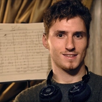 Walt Ribeiro - Skyrim 'Dragonborn'