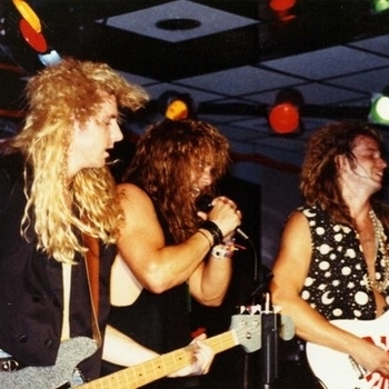 X-Sinner - Hearts On Fire