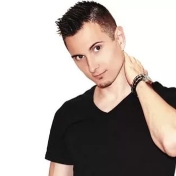 Xavi Alfaro Feat. Mary Row - Feel The Wave