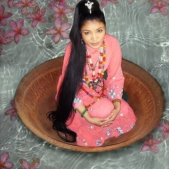 Yungchen Lhamo - Happiness Is...