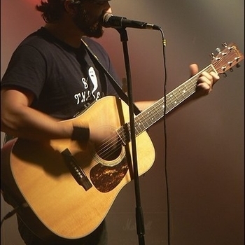 Артист Yotam Ben Horin