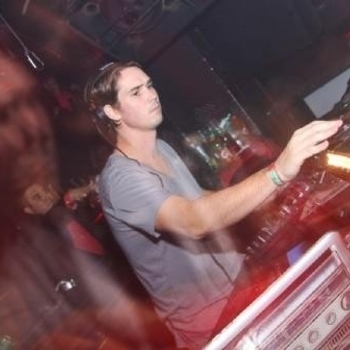 Zack Roth - Outland (Luiz B Remix)